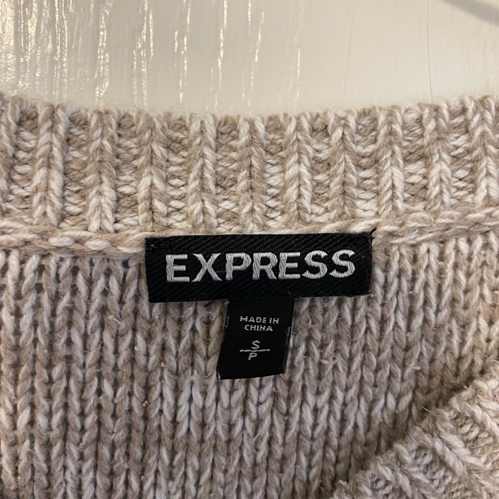 Express crop sweater - Picture 3 of 3